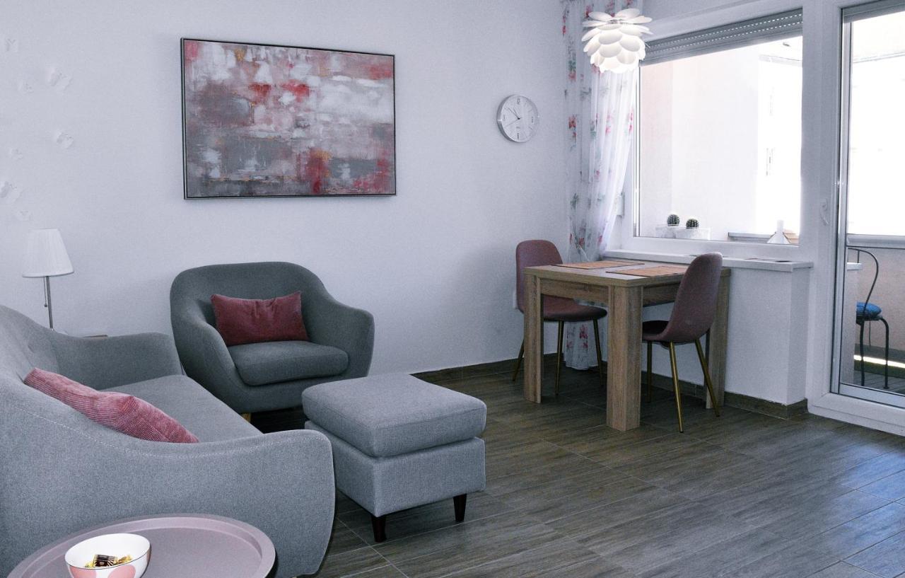 Apartman Bonbon Belisce Εξωτερικό φωτογραφία
